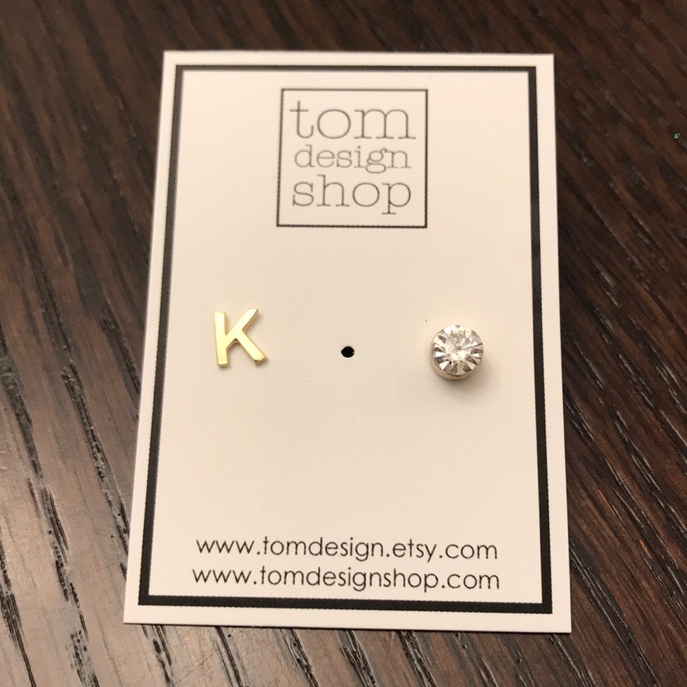 Pair of K and CZ stud earrings